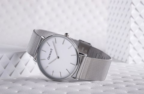 Zegarek Damski Giewont Srebrny Bransoleta Mesh BOX
