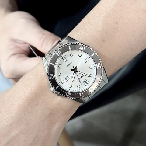 Zegarek Casio Collection MDV-107D-7AVEF