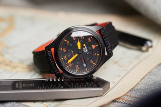 ZEGAREK MĘSKI SEIKO SRPH33K1+ BOX