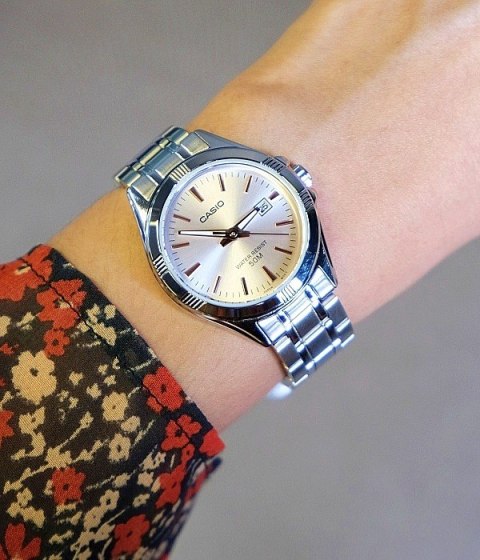 Zegarek damski CASIO LTP-1308D-4AVEF różowy bransoleta klasyczny
