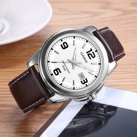 Zegarek męski Casio MTP-1314L-7AVEF pasek skórzany dataownik