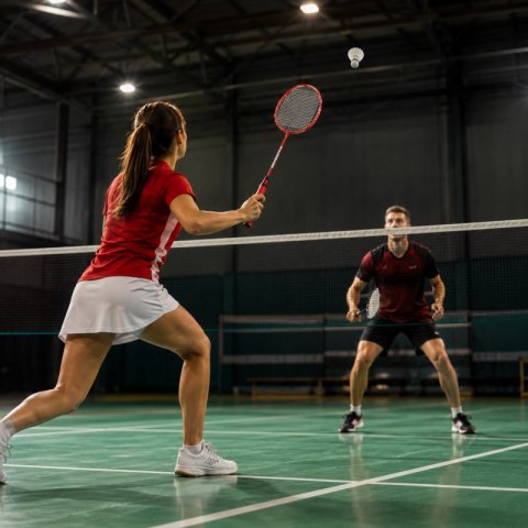 Zestaw do badmintona 2 czerwone paletki +3lotki, zestaw w sportowej torbie AR19CZE
