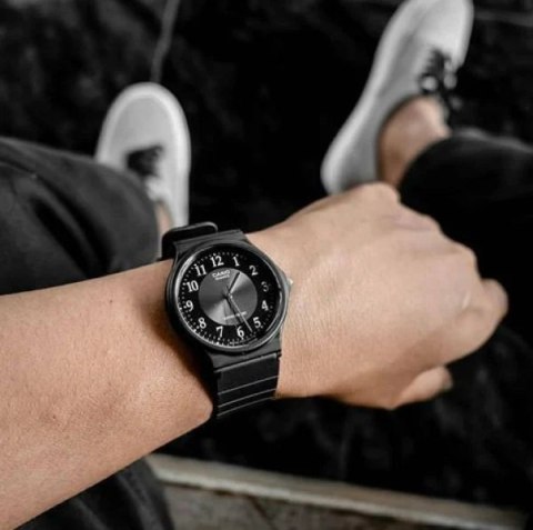 Zegarek Casio MQ-24-1B3 + BOX